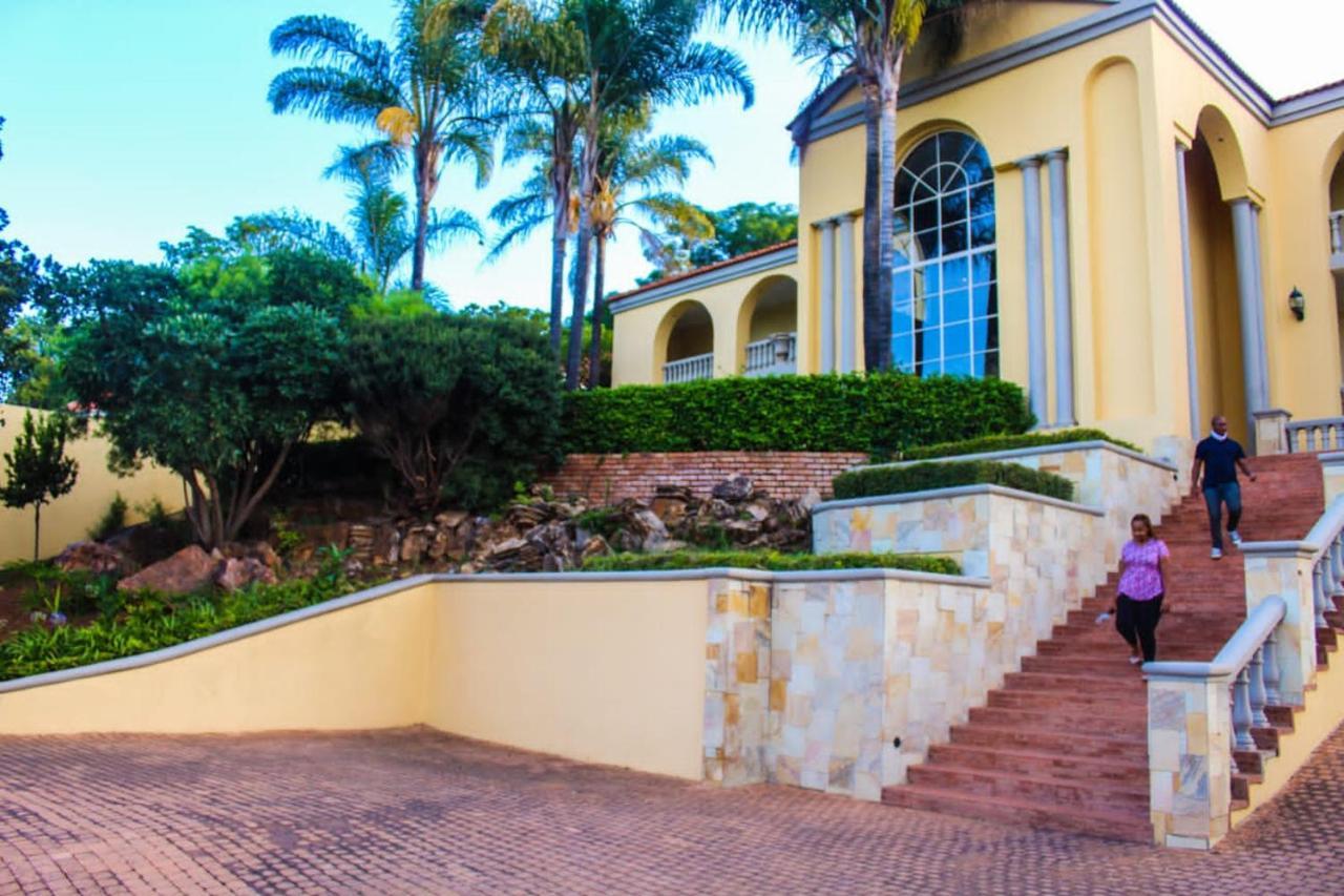 Tdm'S Boutique Guest House Pretoria Luaran gambar