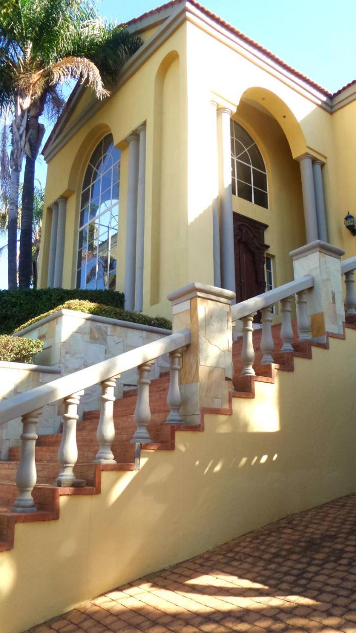 Tdm'S Boutique Guest House Pretoria Luaran gambar