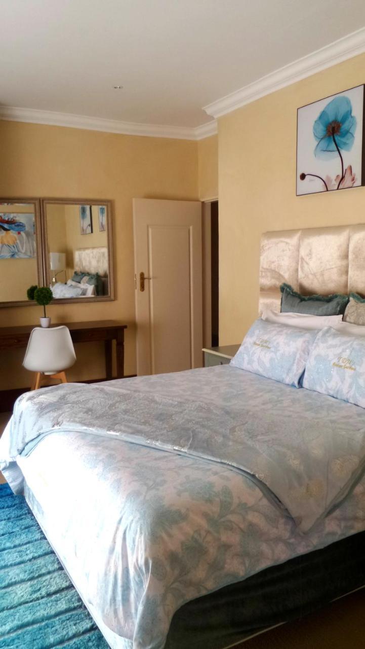 Tdm'S Boutique Guest House Pretoria Luaran gambar